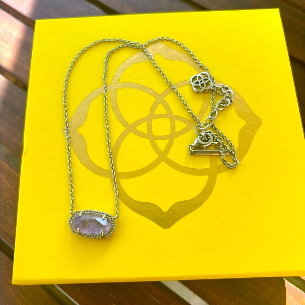 Kendra Scott Elisa Silver Pendant Necklace in Rhodium/Purple Amethyst